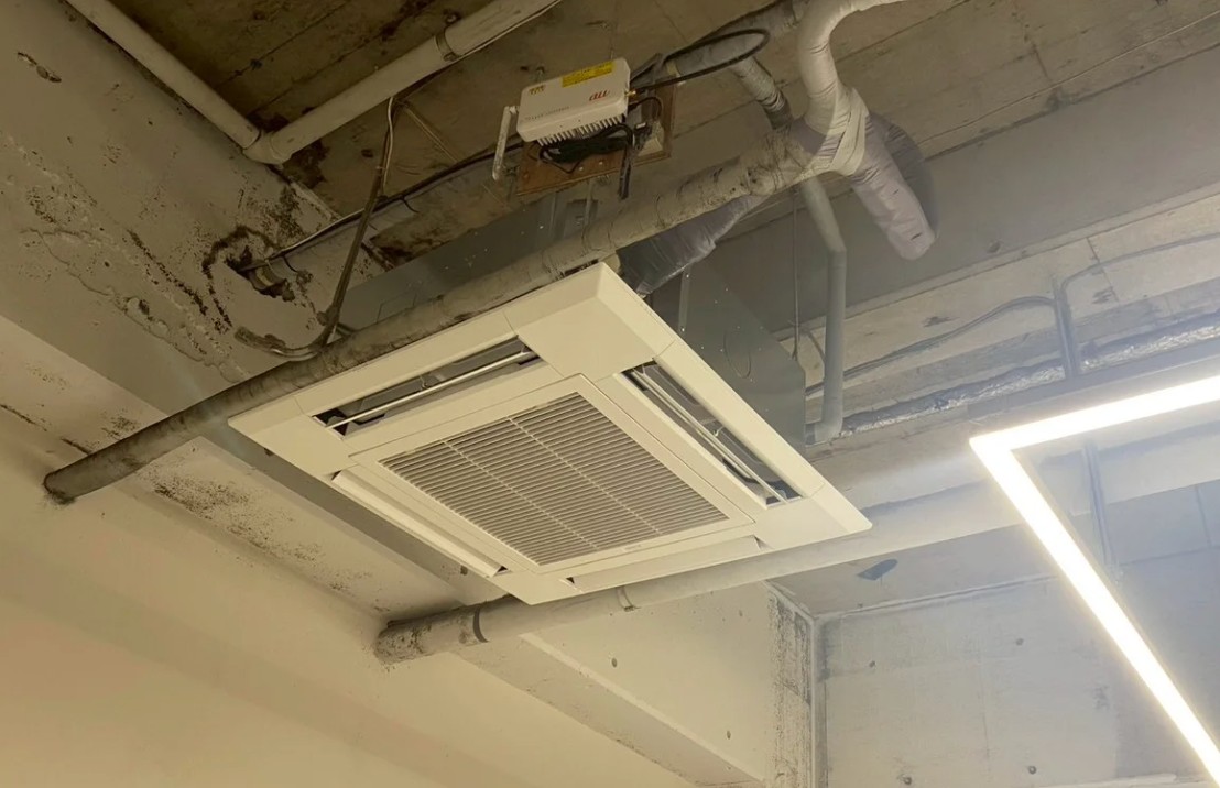 天井カセット型エアコン 施工事例